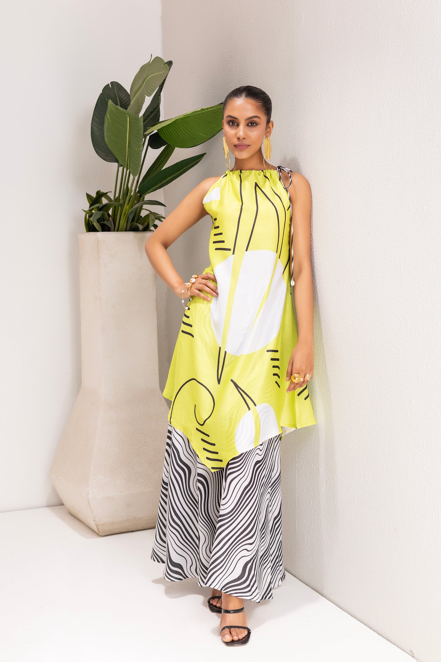 LIME AND WHITE ABSTRACT PRINT TUNIC SET