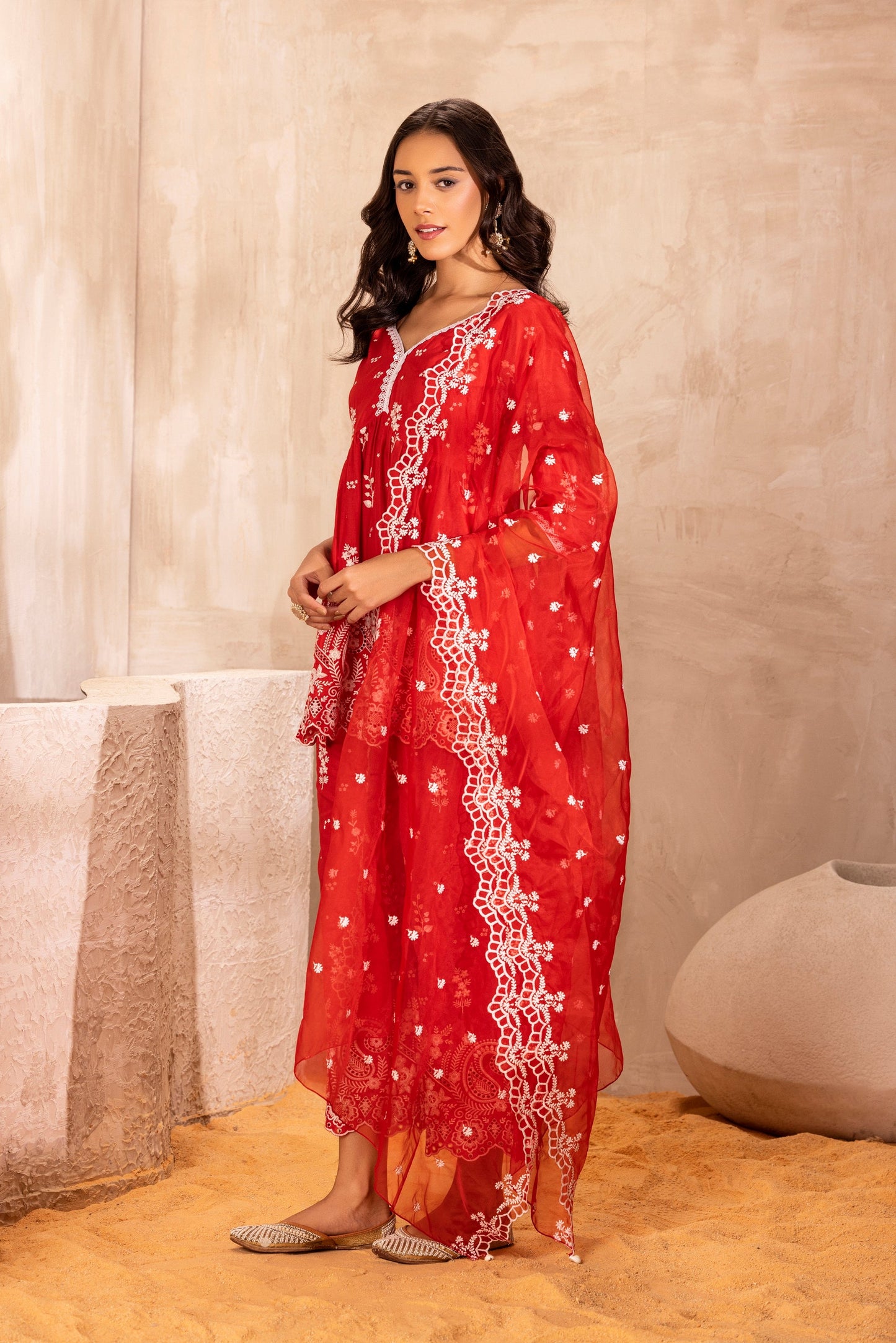 RED SCALLOP EMBROIDERED MUL SUIT SET