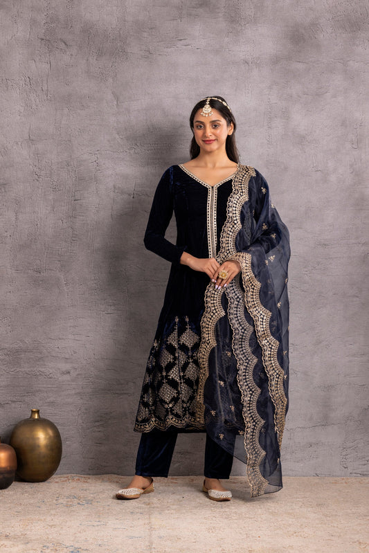 Navy blue velvet Suit Set with Organza Dupatta